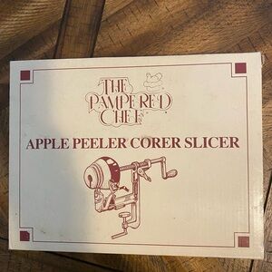 The pampered chef apple peeler corer slicer